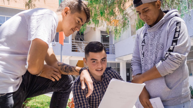UNIVERSIDAD ITEC